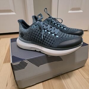 Men's Rabbit Blue Athletic Shoes